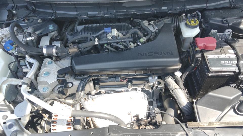 Nissan-25