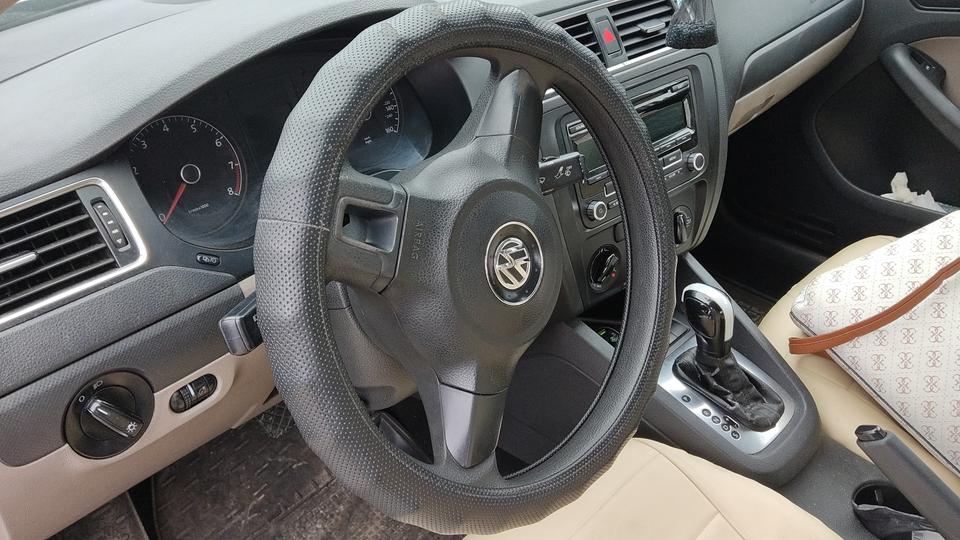 Volkswagen Jetta 2013