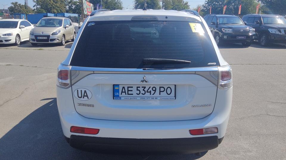 Mitsubishi Outlander 2013