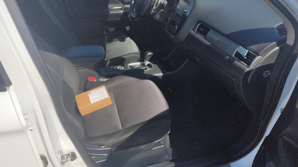 Mitsubishi Outlander 2013