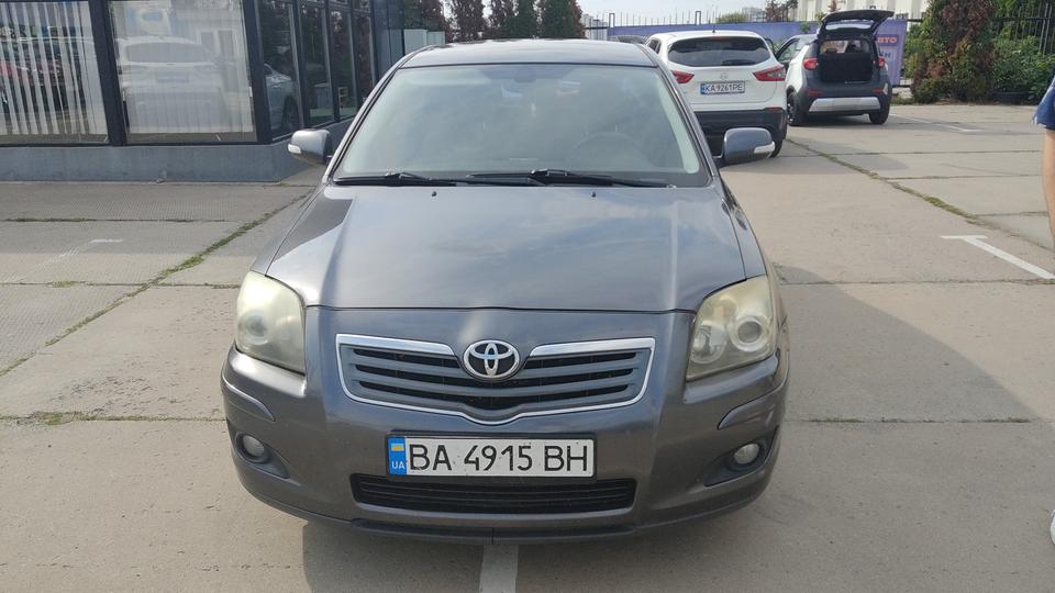 Toyota Avensis 2008