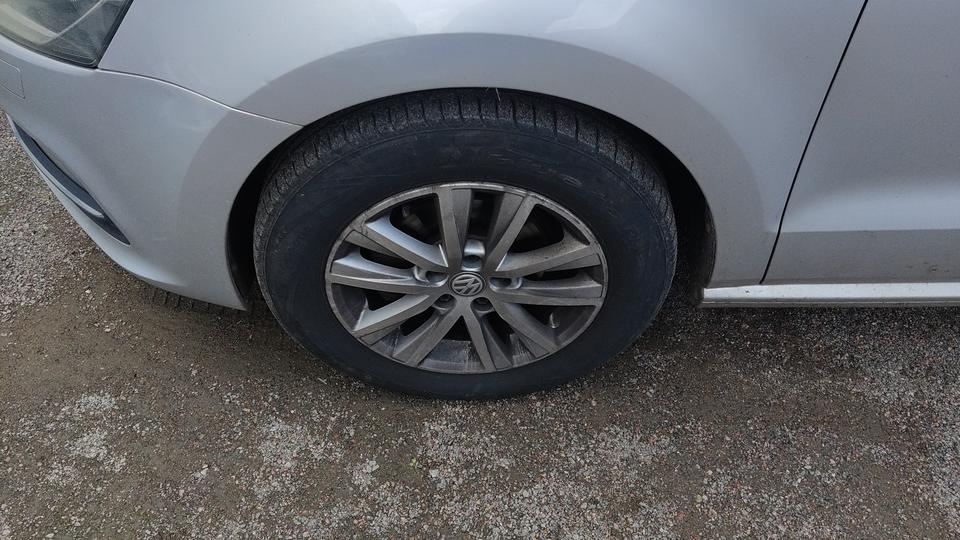 Volkswagen Polo 2015