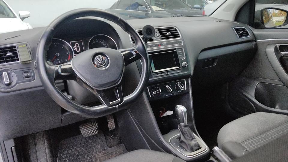 Volkswagen Polo 2015
