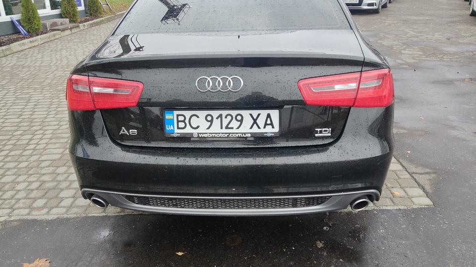 Audi-4