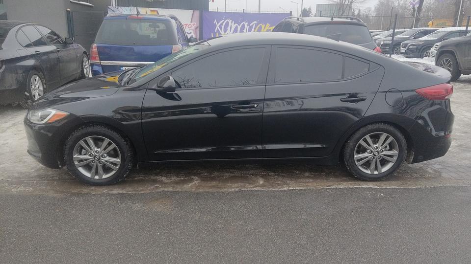 Hyundai Elantra 2018