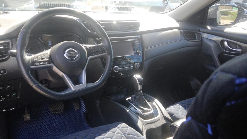 Nissan-11