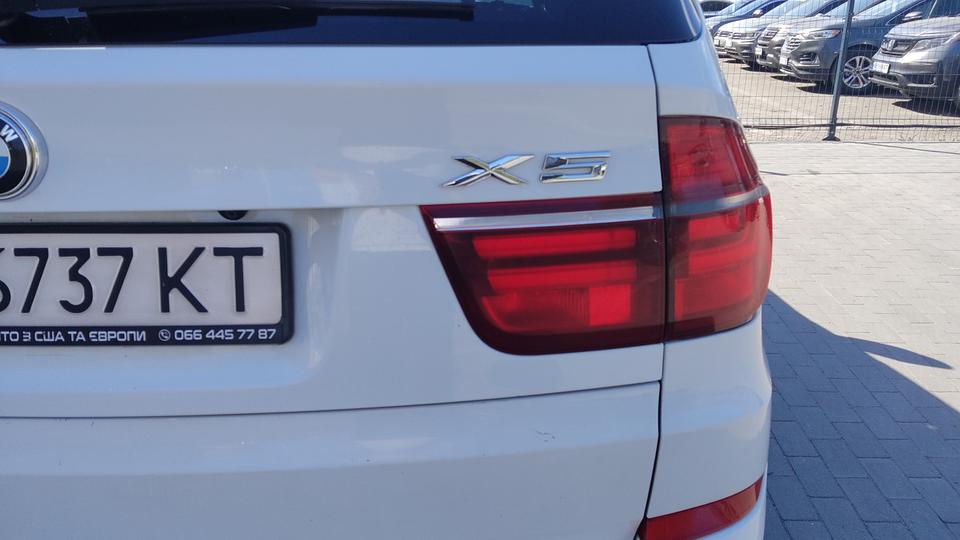BMW-12