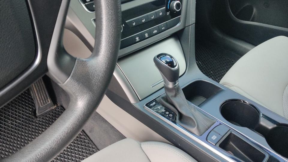 Hyundai-22