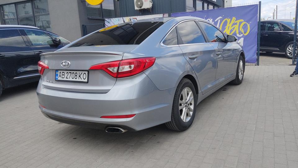 Hyundai-2