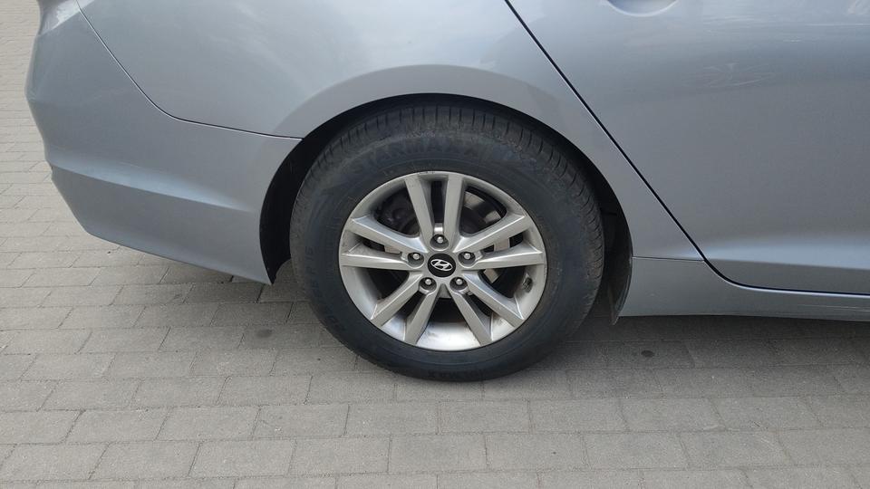 Hyundai-15