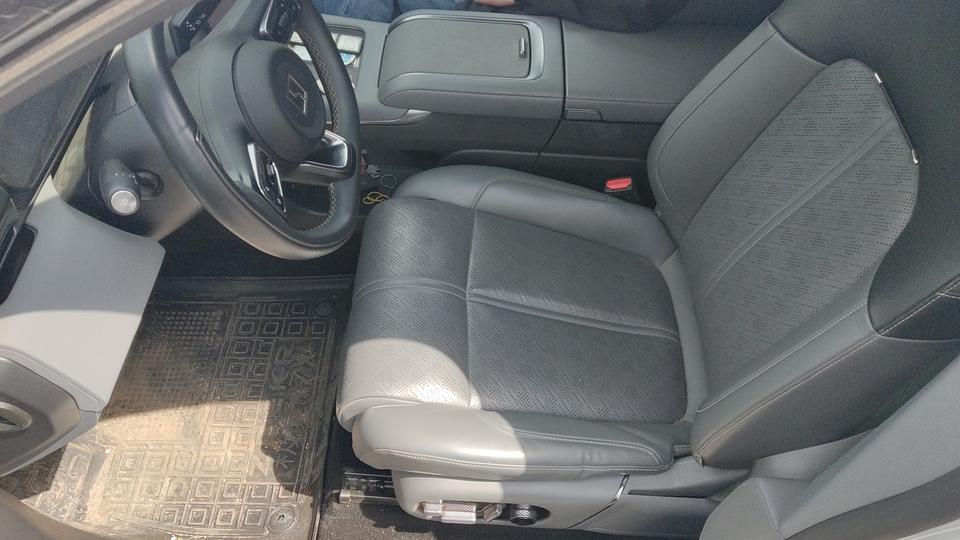 SEAT-9