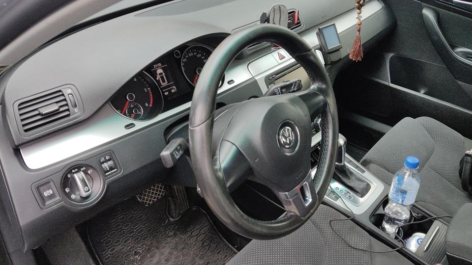 Volkswagen-23