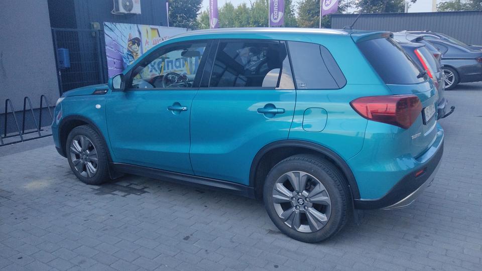 Suzuki-5