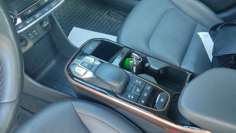 Hyundai-22