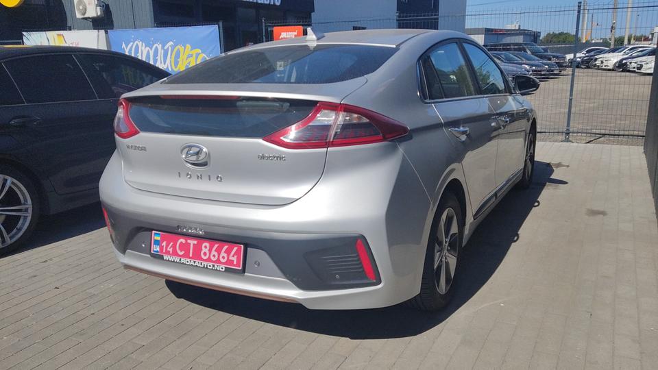 Hyundai-2