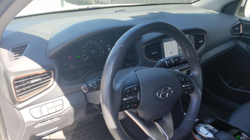 Hyundai-11